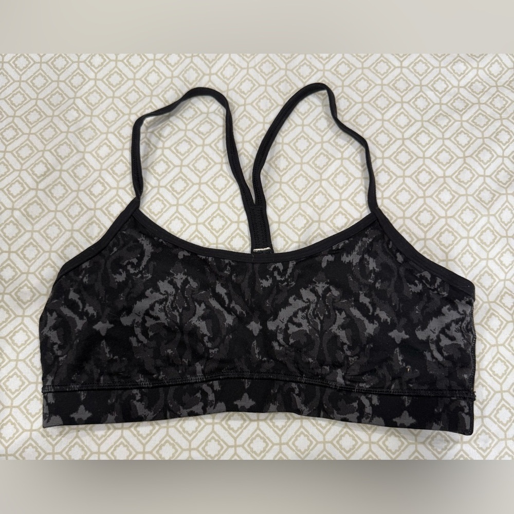 lululemon athletica Black Patterned Lace-Effect Sports Bra